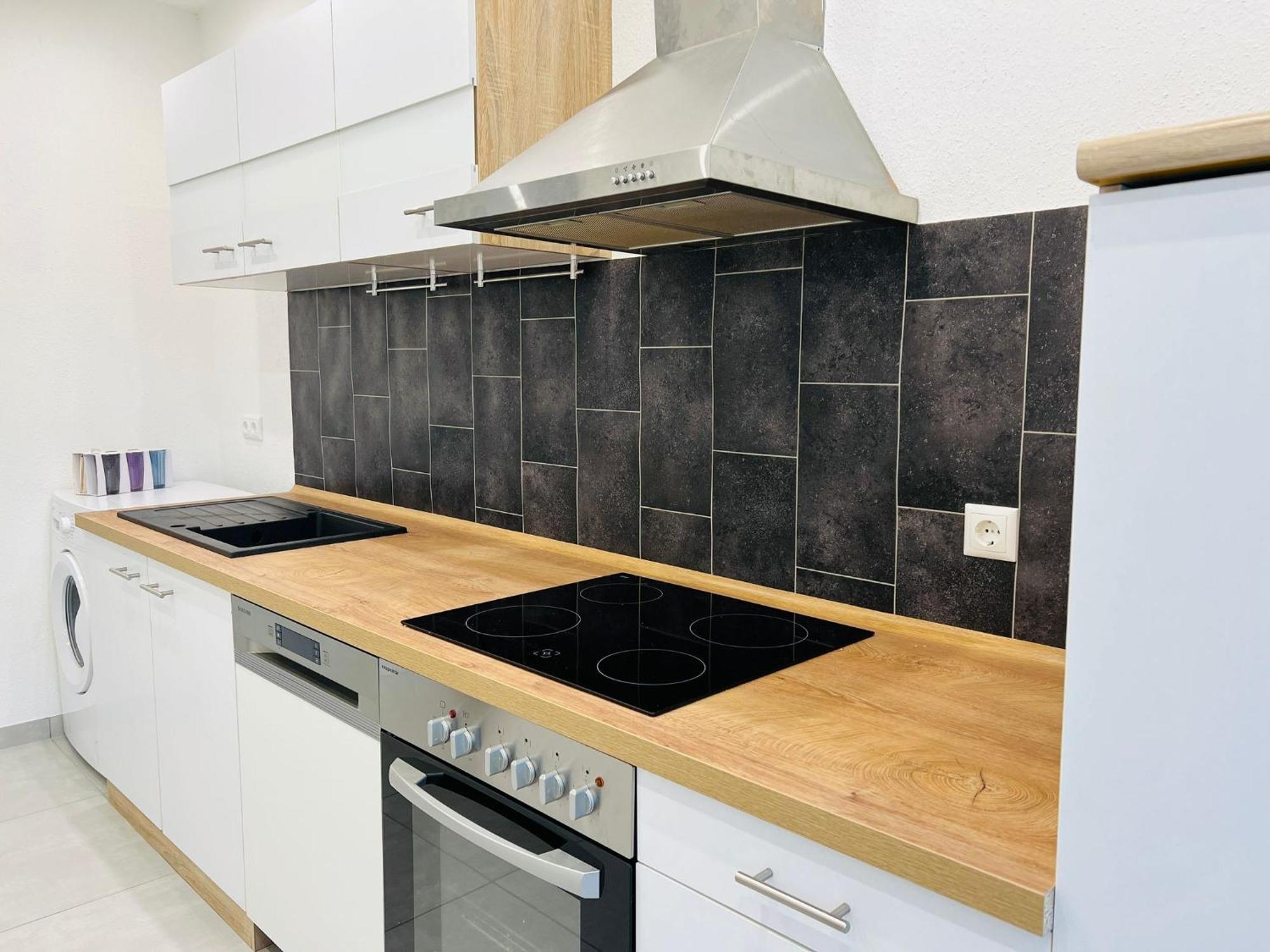 Twenty Five Apartment Bei Dresden - Free Parking, Massage-Stuhl, Netflix & Coffee Machine Heidenau (Saxony) Eksteriør billede