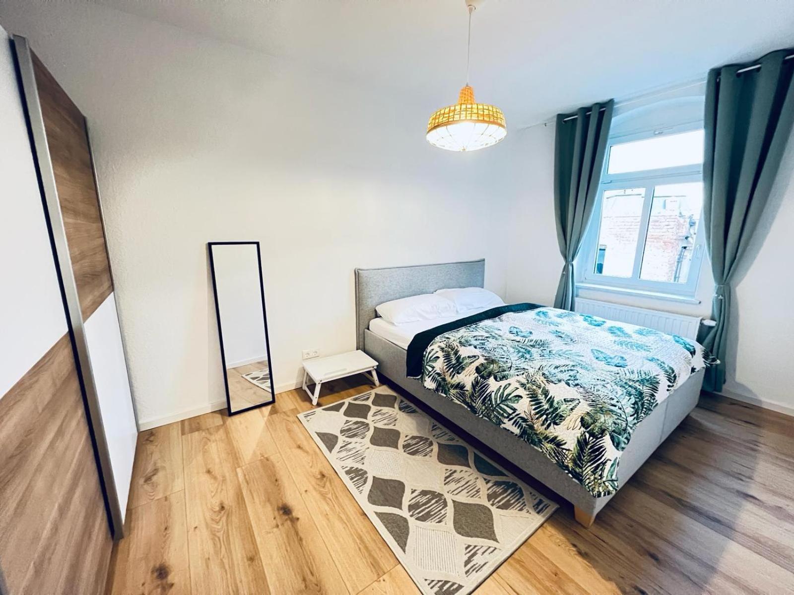 Twenty Five Apartment Bei Dresden - Free Parking, Massage-Stuhl, Netflix & Coffee Machine Heidenau (Saxony) Eksteriør billede